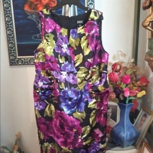 Adrianna Papell Woman Floral Dress 20W
